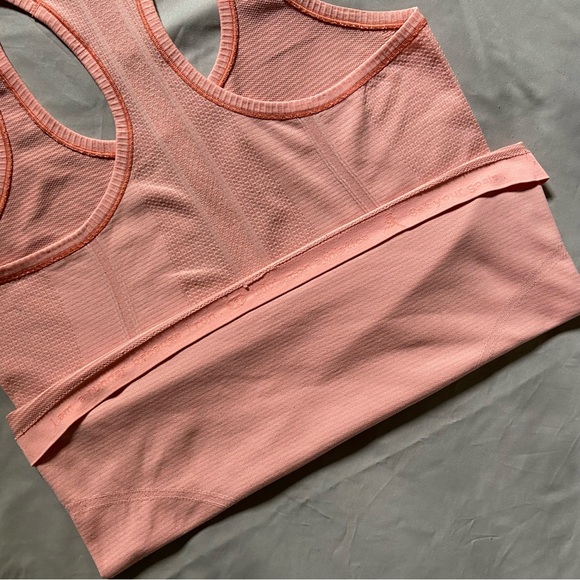 Lululemon / Tank Top - Picture 5 of 7